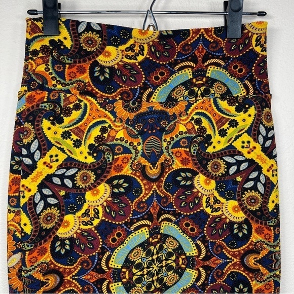 XS LULAROE COLORFUL PENCIL STRETCH PULL ON FLORAL PAISLEY - Picture 3 of 10